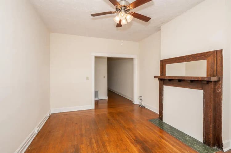Cincinnati apartments for rent - image - 4 E Charlton 6 (14 of 25).jpg