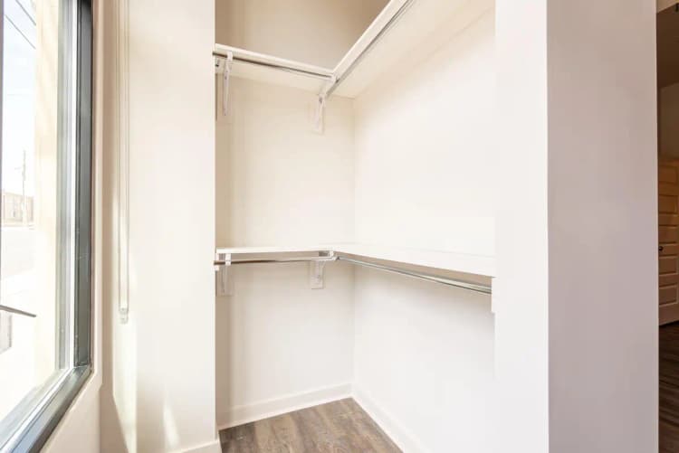 Cincinnati apartments for rent - image - 2200 Auburn Unit 1 Web-10.jpg