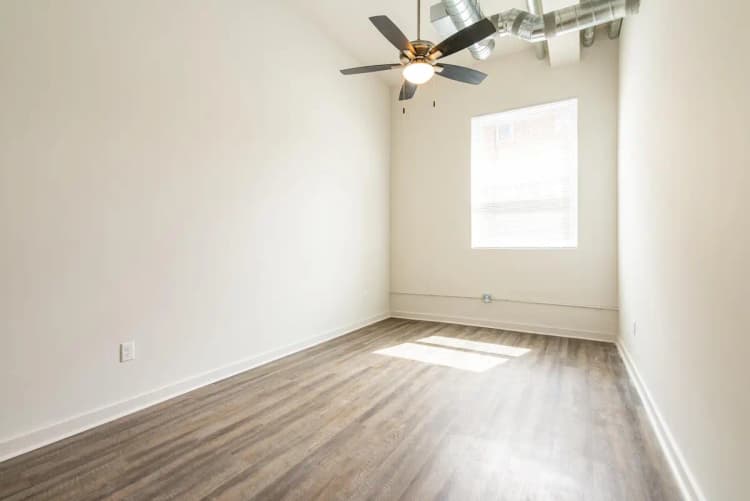 Cincinnati apartments for rent - image - 2200 Auburn Unit 1 Web-27.jpg