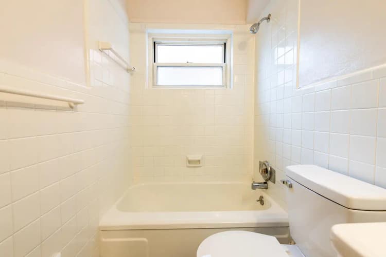 Cincinnati apartments for rent - image - 2328 Moerlein Unit 9 Web-08102524115116835390.jpg