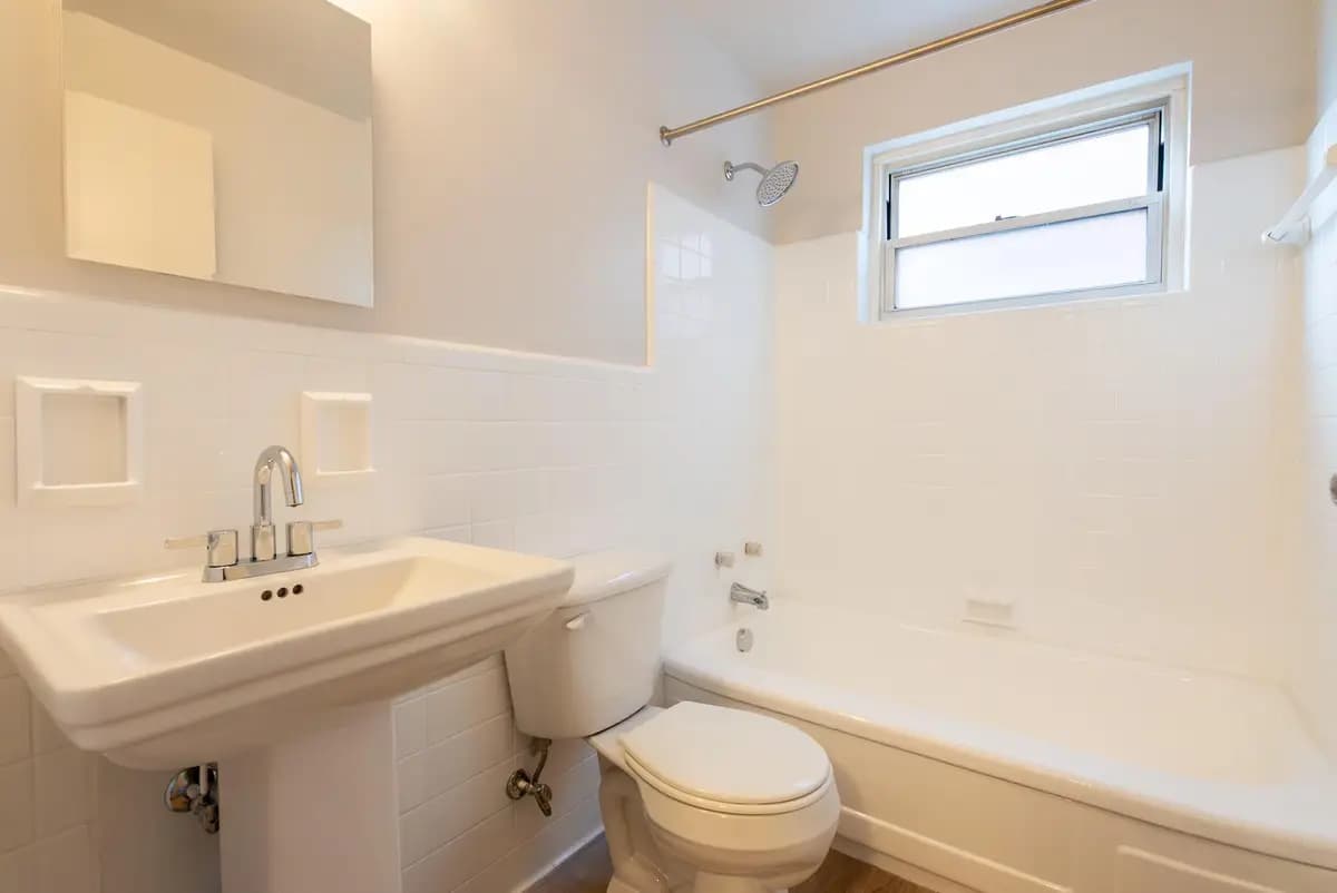 Cincinnati apartments for rent - image - 2328-2334 Moerlein 1 Bedroom Model B UL Web-1090925031609689390.jpg