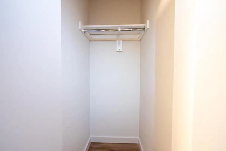 Cincinnati apartments for rent - image - 2328-2334 Moerlein 1 Bedroom Model B UL Web-2090925031610641390.jpg