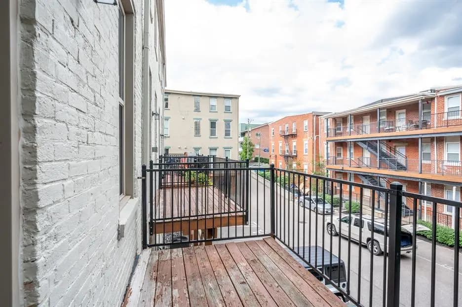 Cincinnati apartments for rent - Property image - 2718-2726 Van Street - 2
