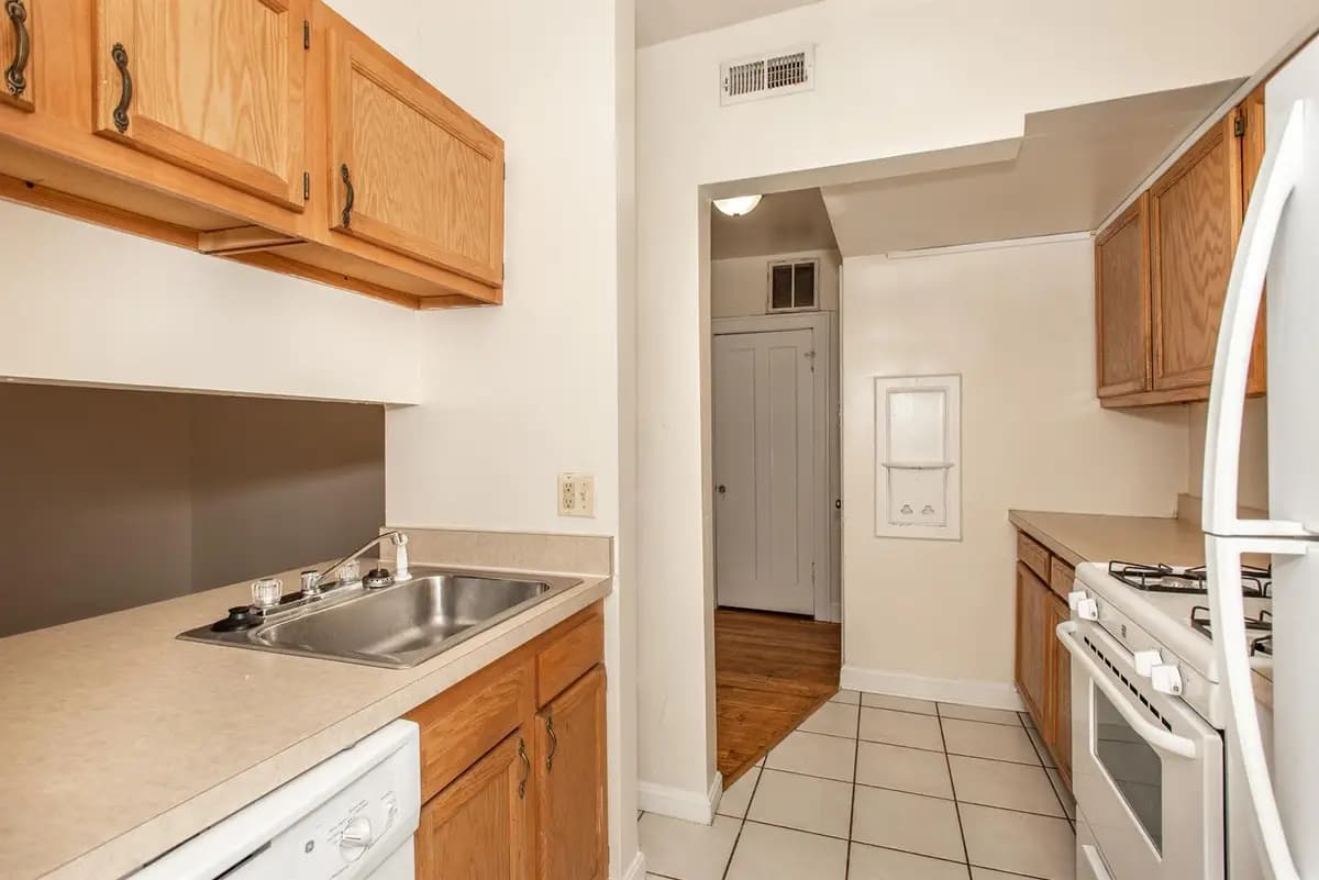 Cincinnati apartments for rent - Property image - The Majestic - 3
