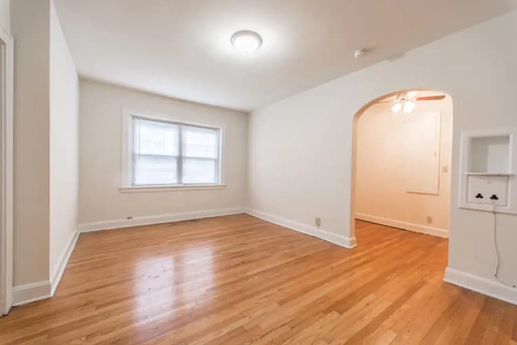 Cincinnati apartments for rent - image - 145 W McMillan- 126-210052002581335371.jpg