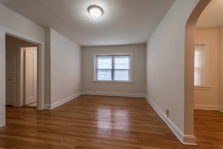 Cincinnati apartments for rent - image - 145 W McMillan- 12610052002580027871.jpg