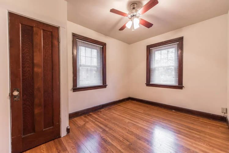 Cincinnati apartments for rent - image - 145 W McMillan- 134-11.jpg