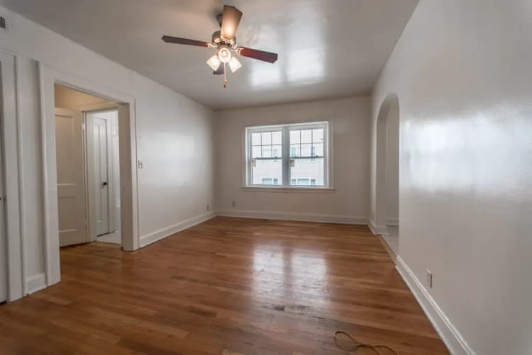 Cincinnati apartments for rent - image - 145 W McMillan- 33110052002243080271.jpg