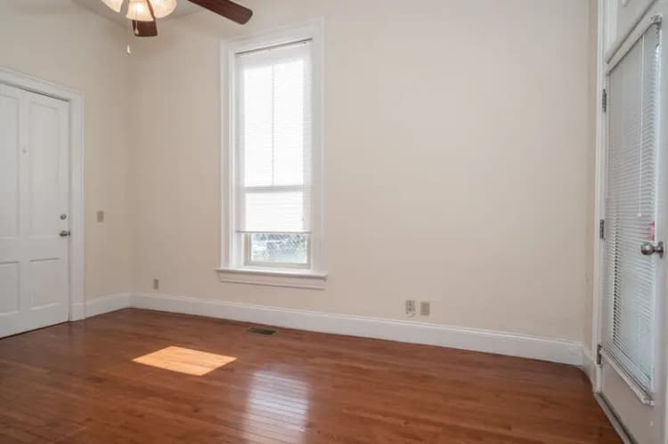 Cincinnati apartments for rent - image - 9 E University 6 Web (6 of 15).jpg