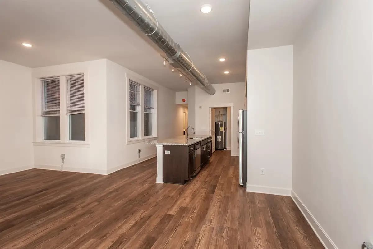 Cincinnati apartments for rent - Property image - The Clarington - 3