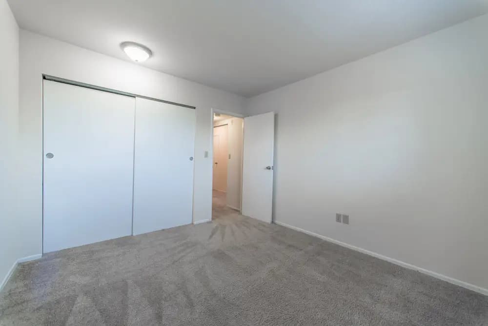 Cincinnati apartments for rent - image - 310 Oak- 407-1110052002492795679.jpg