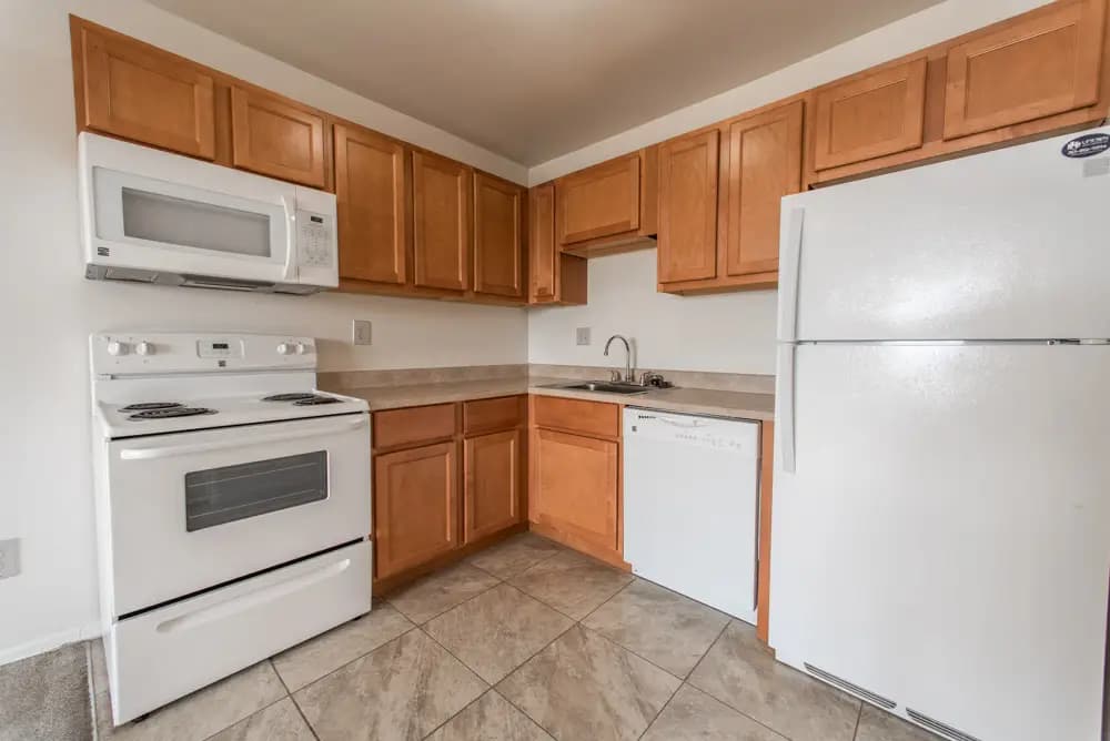 Cincinnati apartments for rent - Property image - 310 Oak Street - 3