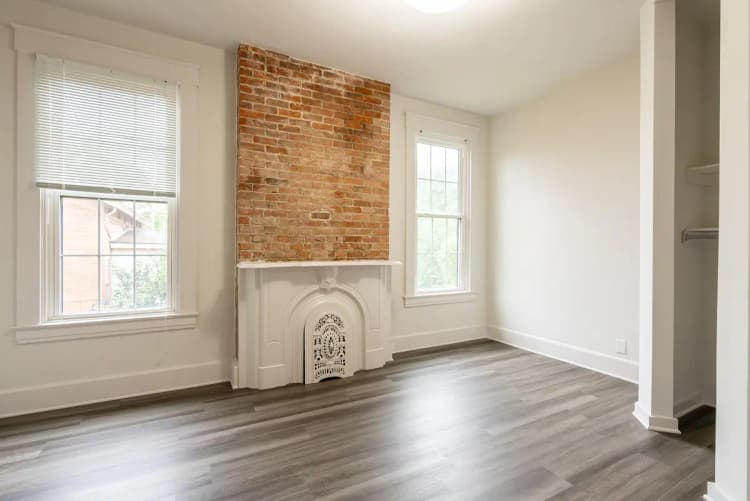 Cincinnati apartments for rent - image - 36 E Hollister Web-18.jpg