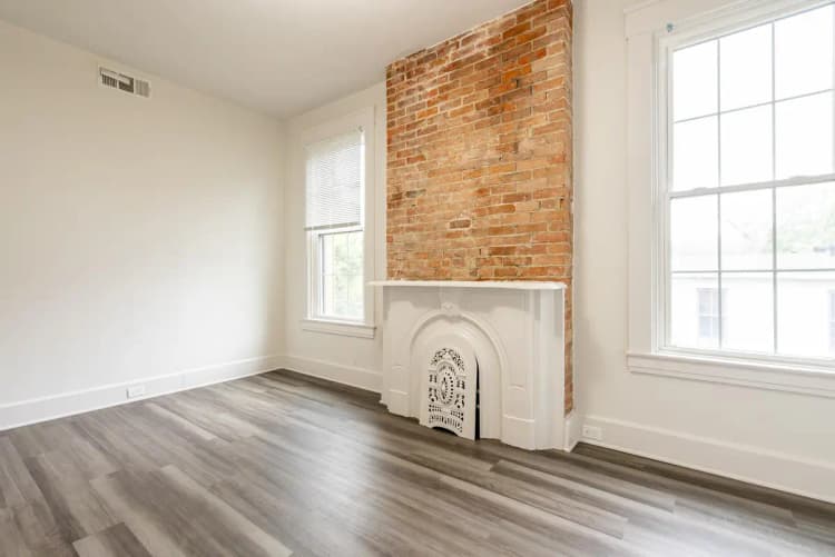 Cincinnati apartments for rent - image - 36 E Hollister Web-20.jpg