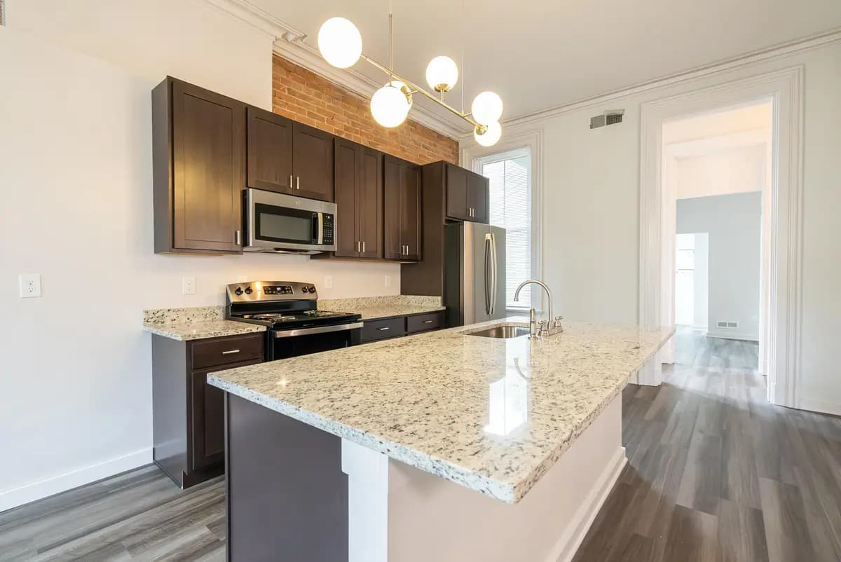 Cincinnati apartments for rent - Property image - 36-38 E Hollister Street - 3