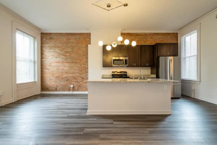 Cincinnati apartments for rent - image - 36 E Hollister Web-52.jpg