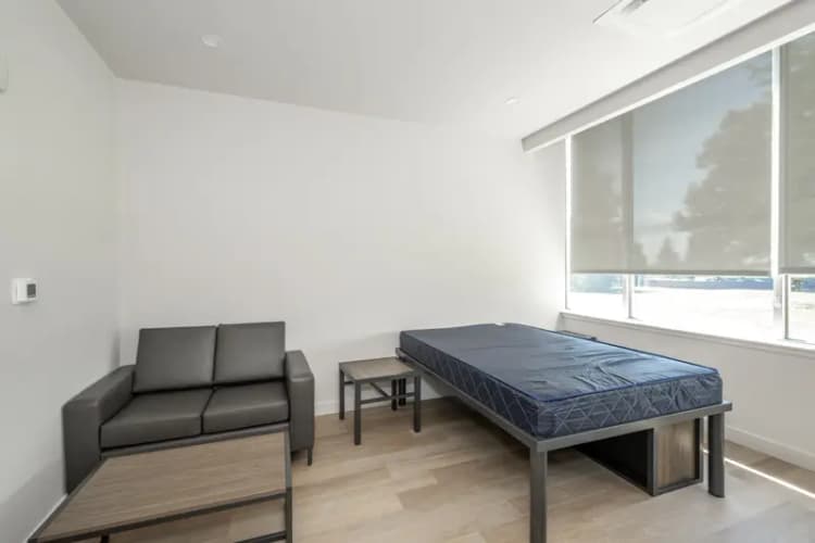 Cincinnati apartments for rent - image - 273 William Howard Taft 101 (11 of 16).jpg