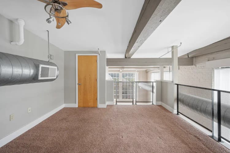 Cincinnati apartments for rent - image - MachineFlats_U_401_019.jpg