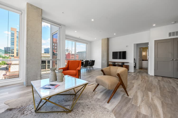 Cincinnati apartments for rent - image - The Blonde Apartments open layout