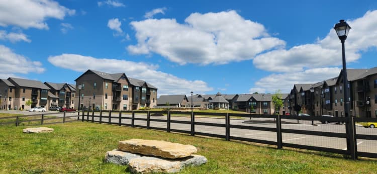 Cincinnati apartments for rent - image - Vicinity at Memorial Pointe Dog park