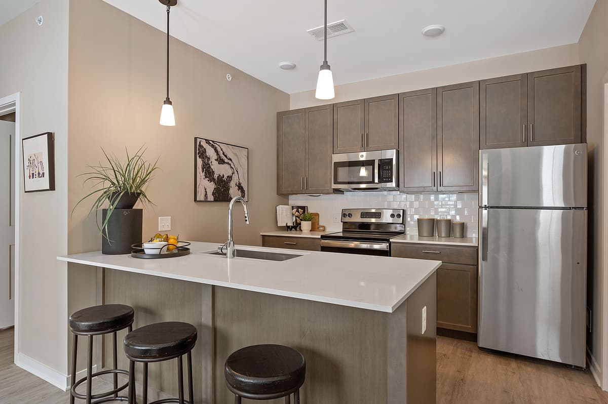 Cincinnati apartments for rent - image - Kitchen at Vicinity Apartments