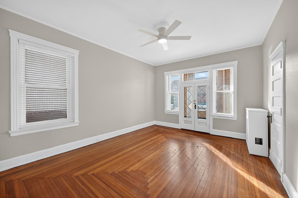 Cincinnati apartments for rent - image - 17-DSC_1272