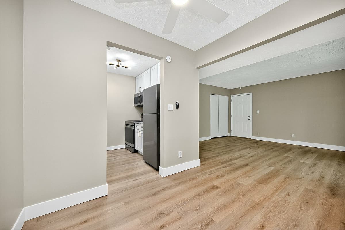 Cincinnati apartments for rent - Property image - Mariemont Woods - 2