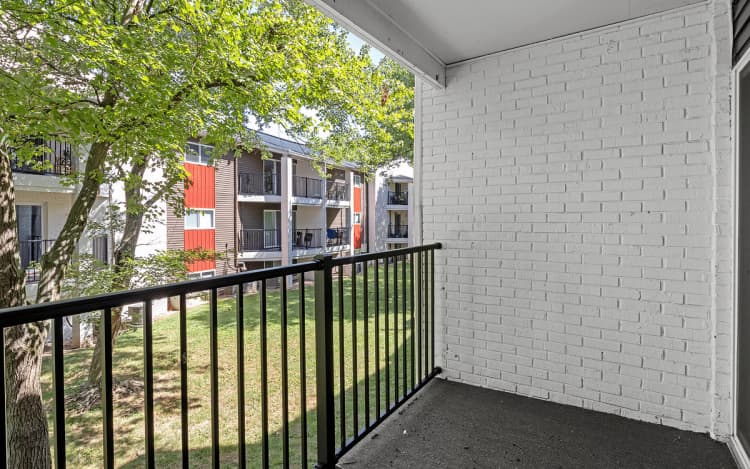 Cincinnati apartments for rent - image - Private Balcony