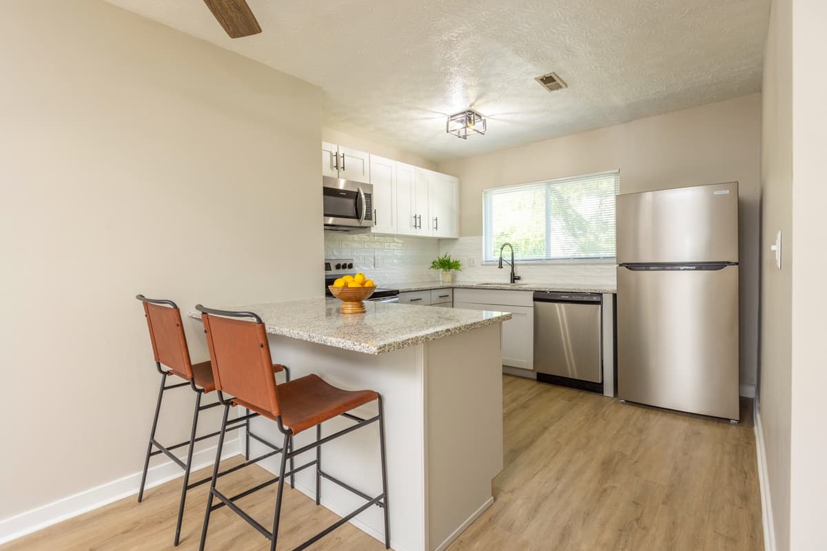 Cincinnati apartments for rent - image - Newtown Kitchen