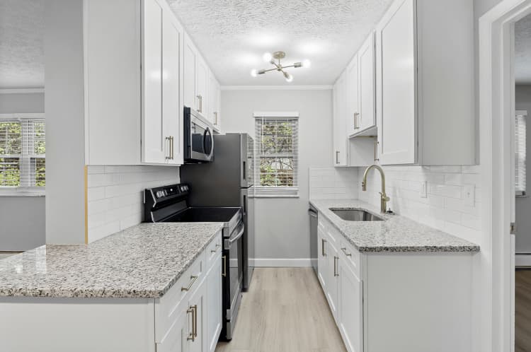 Cincinnati apartments for rent - image - Newly Renovated