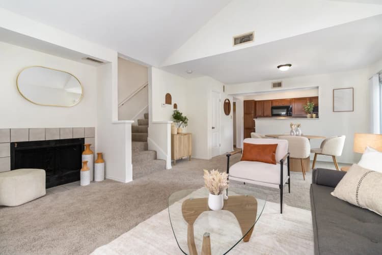 Cincinnati apartments for rent - image - Cozy Living Room