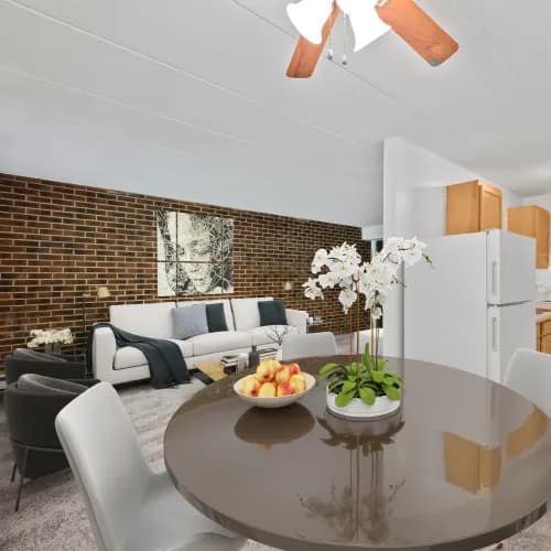 Cincinnati apartments for rent - image - Brixworth_-_Dining_pmwihn.webp