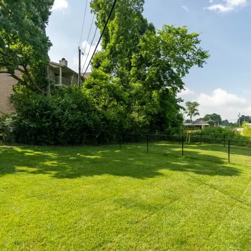 Cincinnati apartments for rent - Property image - Burlington Oaks - 3