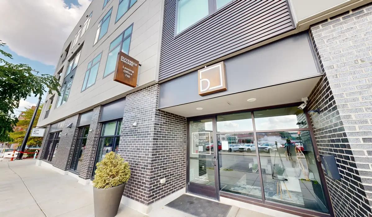 Cincinnati apartments for rent - Property image - Duveneck Square - 1