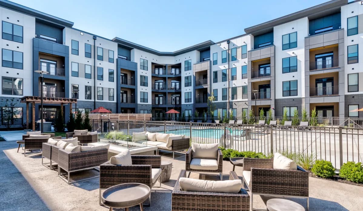 Cincinnati apartments for rent - image - DSC_5564_5_6_zmm7g2.webp
