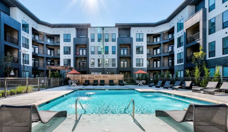 Cincinnati apartments for rent - image - DSC_5594_5_6_ef9pve.webp