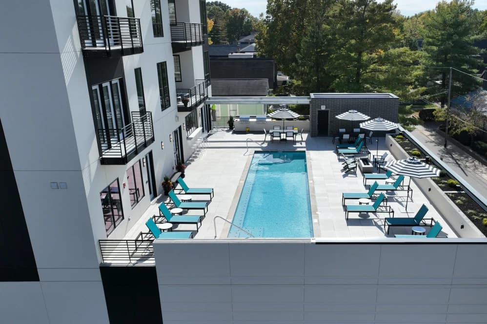 Cincinnati apartments for rent - Property image - ila Hyde Park - 3