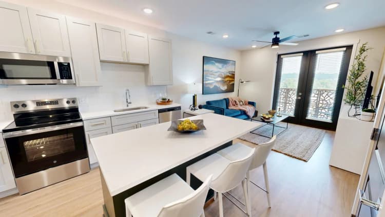 Cincinnati apartments for rent - image - Heart-II-06052025_095948.jpg