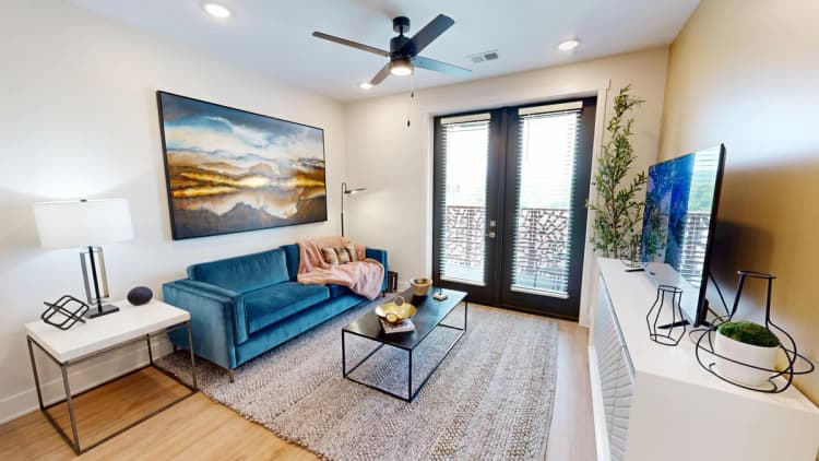 Cincinnati apartments for rent - image - Heart-II-06052025_100017.jpg