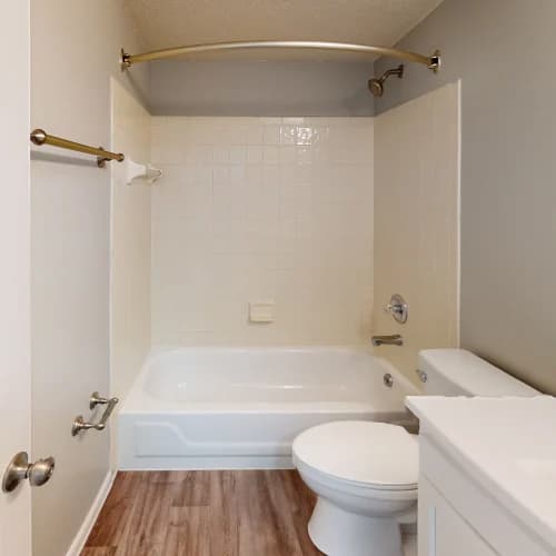 Cincinnati apartments for rent - image - Russell-Floor-Plan-Bathroom_1_ghekgv.webp
