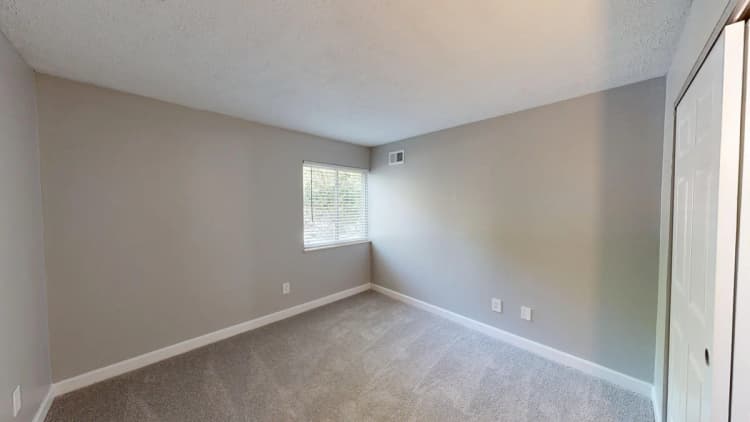 Cincinnati apartments for rent - image - Laurel-Deluxe-05212026_122857.jpg