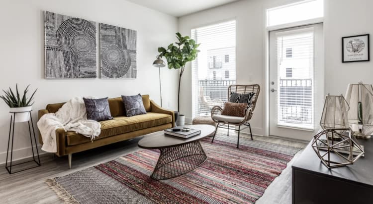 Cincinnati apartments for rent - image - imgi_28_45-Poste-Jonah-1cdaba68f9432b1546a9d190e228d96f.webp