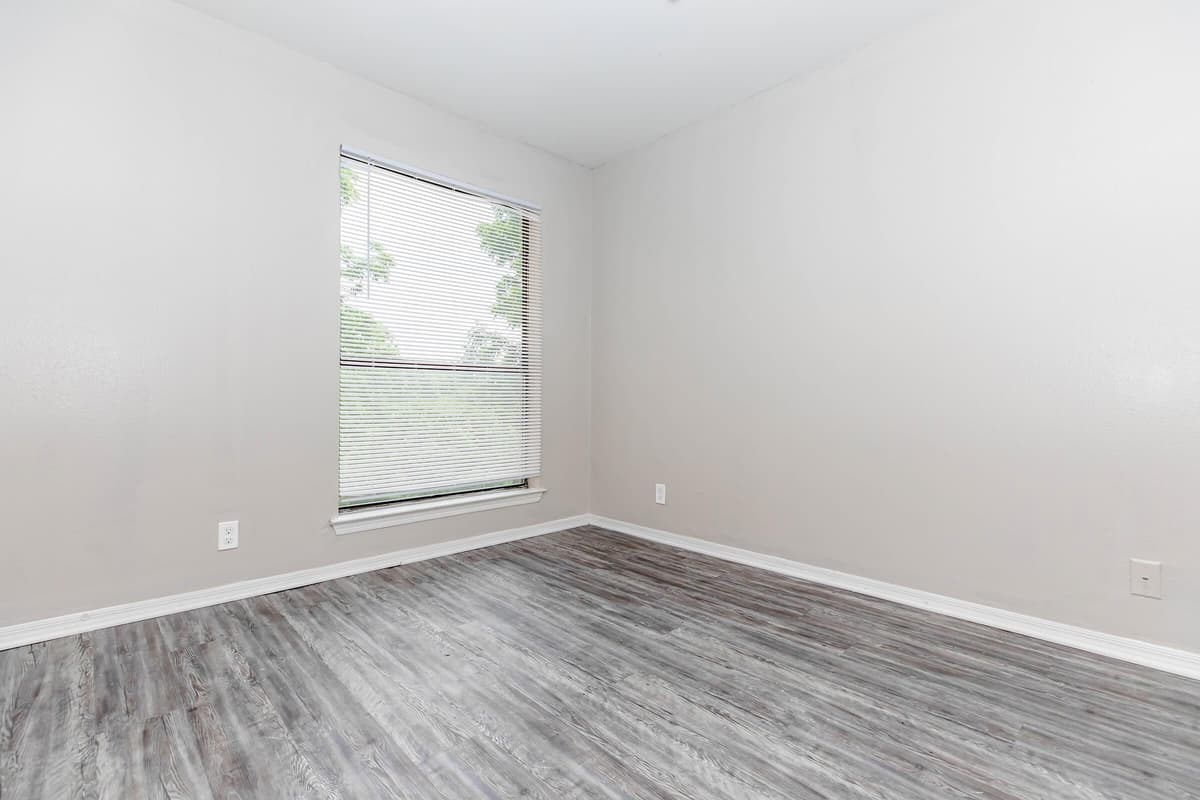 Cincinnati apartments for rent - Property image - Mills Run Apartments - 2