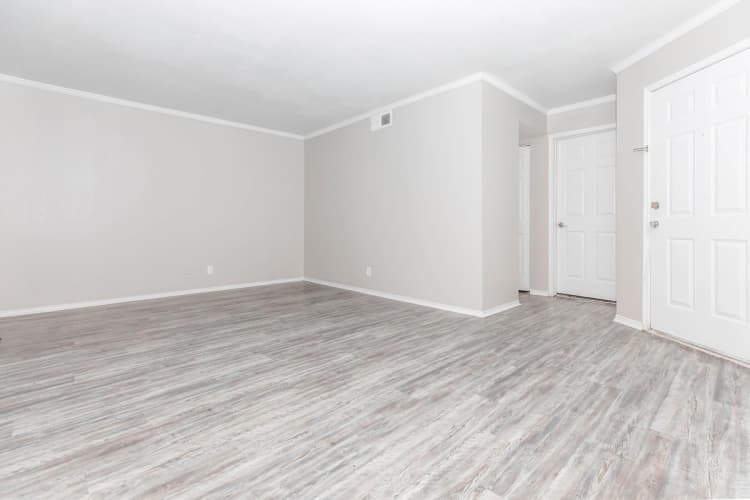 Cincinnati apartments for rent - image - 01c_999000.jpg