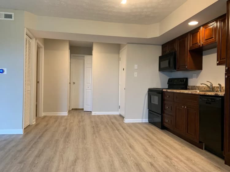 Cincinnati apartments for rent - image - rs=w_1160 (31).webp