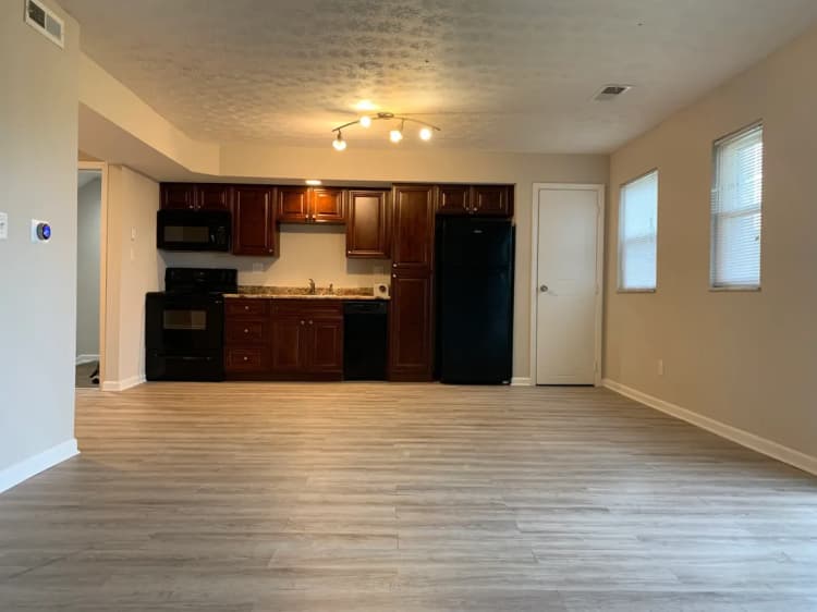 Cincinnati apartments for rent - image - rs=w_1160 (26).webp