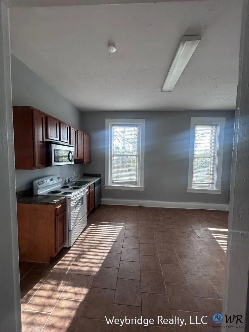 Cincinnati apartments for rent - Property image - 2216 Ohio Avenue - 2