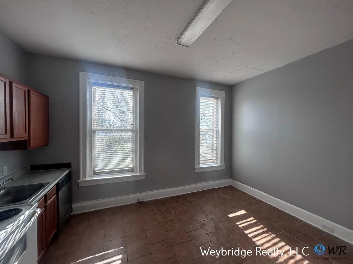 Cincinnati apartments for rent - Property image - 2216 Ohio Avenue - 3