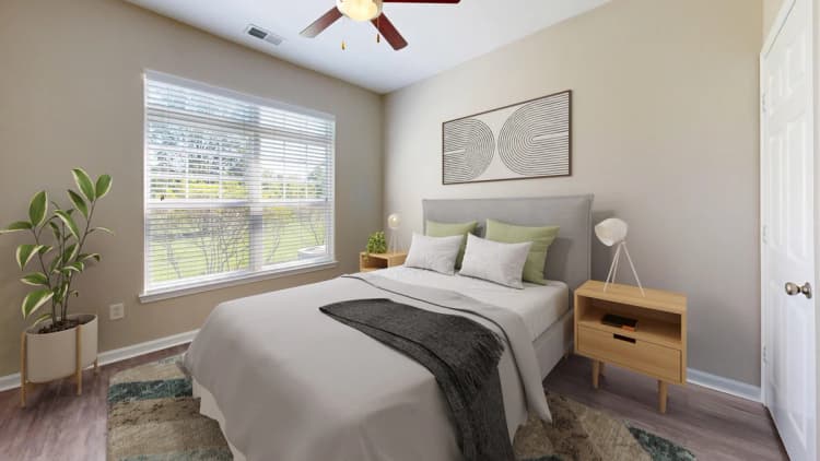 Cincinnati apartments for rent - image - Bedroom with Large Window