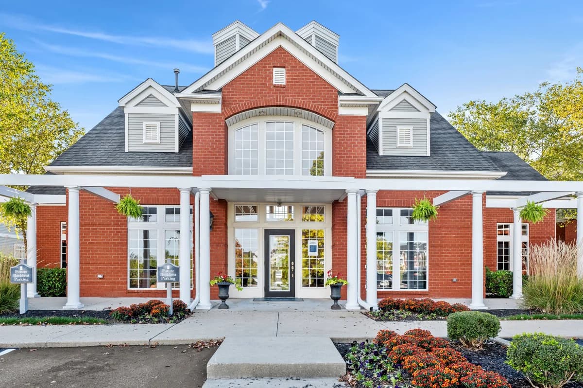 Cincinnati apartments for rent - image - Leasing Center Exterior